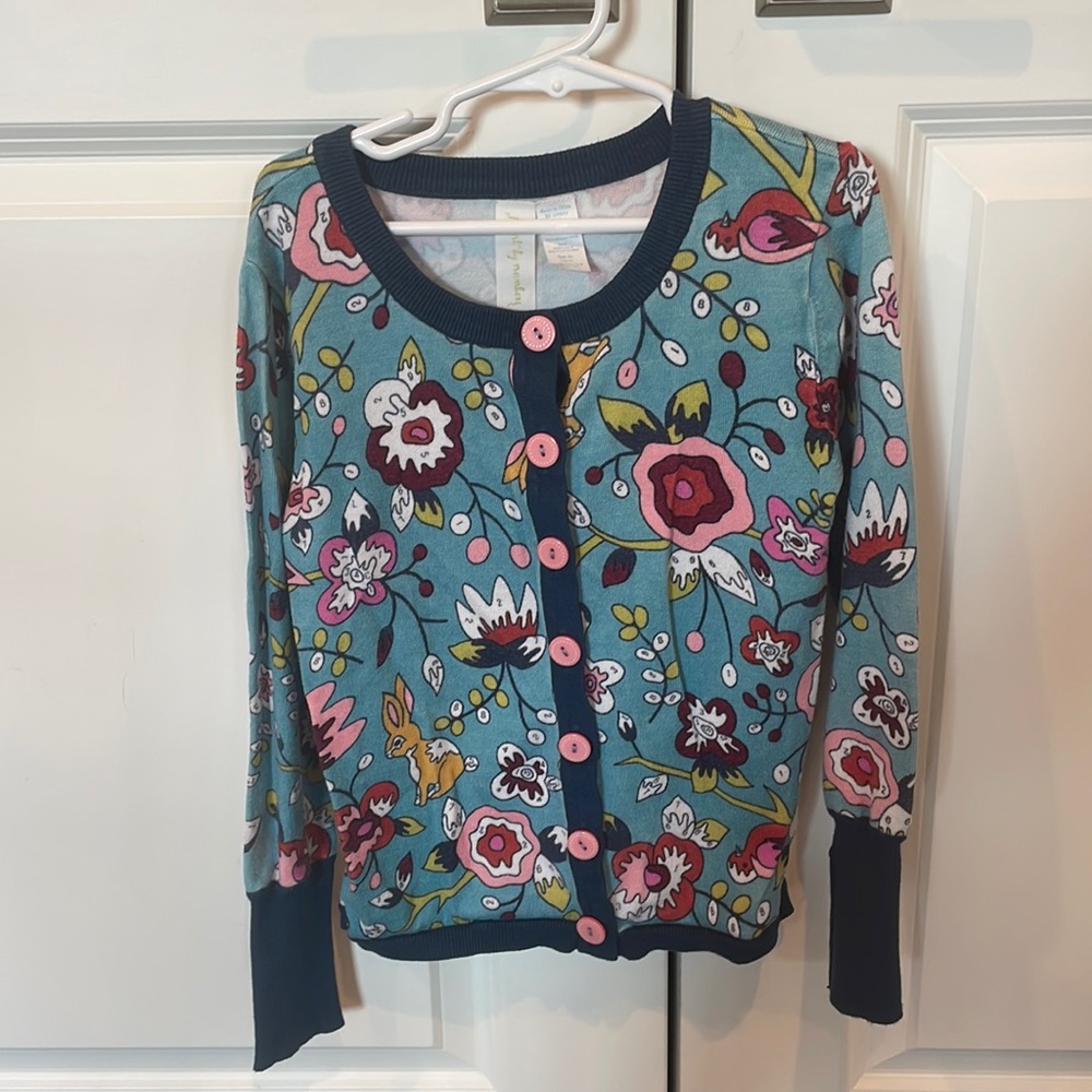 Button down cardigan size 6